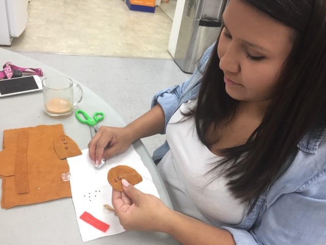nine-moons-moccasin-making-2
